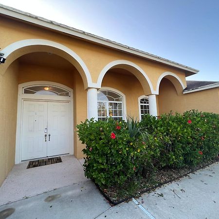 Discover Your Oasis: Tropical Haven In Central Psl Port St. Lucie ภายนอก รูปภาพ