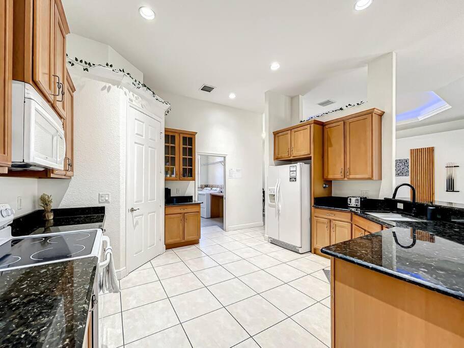Discover Your Oasis: Tropical Haven In Central Psl Port St. Lucie ภายนอก รูปภาพ